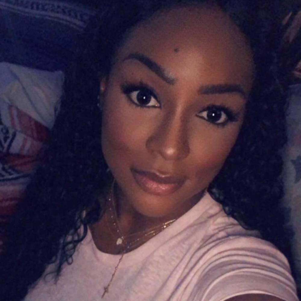 Meet your Posher, Daysha